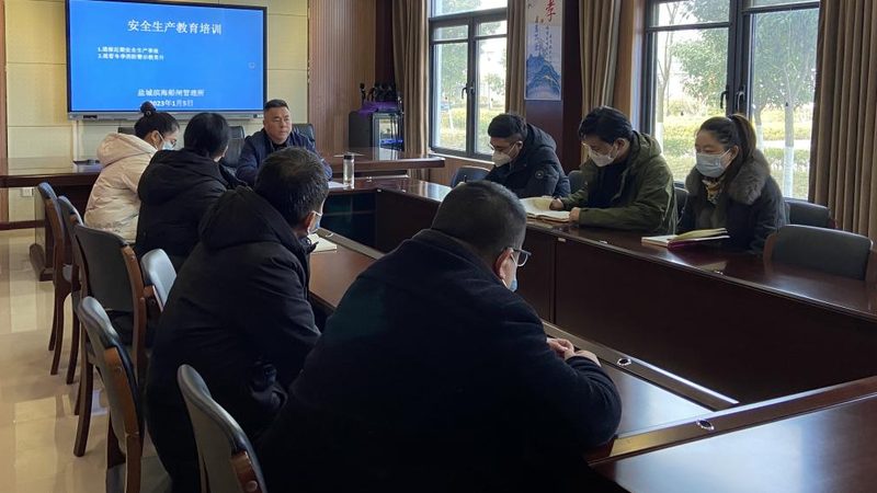 女生适合的技能培训机构：如何选择合适的职业路径