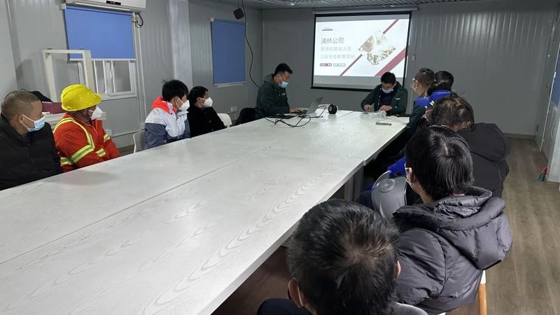 小标题：少儿编程师资培训的重要性